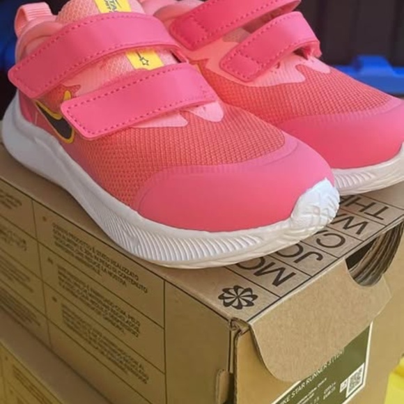 BRAND NEW girl youth nike Nike star runner velcro pink coral shoes size 8 - Picture 8 of 8
